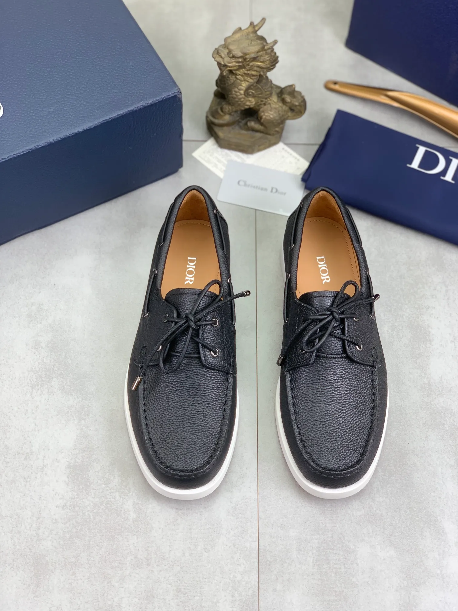 Men's shoes 💰P542 New 💰Higher version 💎💎💎Dior original 1:1 replica! Top Italian purchasing agent! Men's business casual leather shoes, original imported calfskin upper, ultimate texture, gentleman style, imported water-dyed cowhide inside, top-quality original Italian rubber outsole, first-class workmanship, top quality! Size: 39-44 (38 45 customized) 4️⃣ colors available